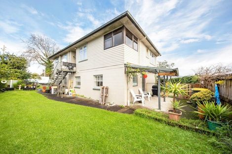 Photo of property in 5 Sherwood Avenue, Te Atatu South, Auckland, 0610
