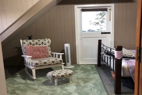 Photo of property in 1/17 Weldene Avenue, Glenfield, Auckland, 0629