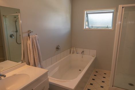 Photo of property in 10 Fairwinds Place, Hihi, Mangonui, 0494