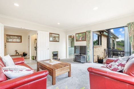 Photo of property in 4 Toledo Avenue, Henderson, Auckland, 0612