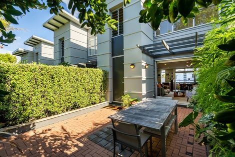 Photo of property in Habitat Apartments, 6/31 Byron Avenue, Takapuna, Auckland, 0622