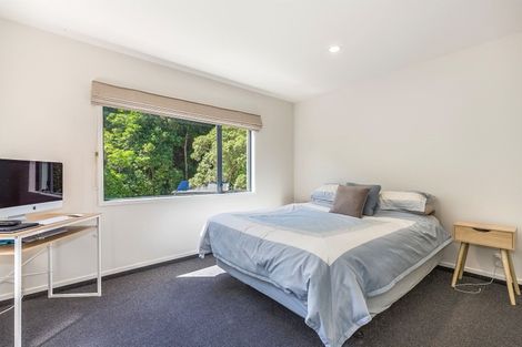 Photo of property in 86 Airlie Road, Plimmerton, Porirua, 5026