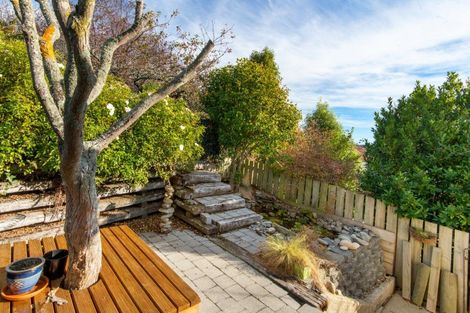 Photo of property in 14 Solway Street, Holmes Hill, Oamaru, 9401