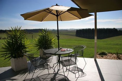 Photo of property in 224 Spur Road, Hadlow, Timaru, 7975