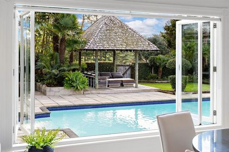 Photo of property in 70 Pomona Road, Kumeu, 0891