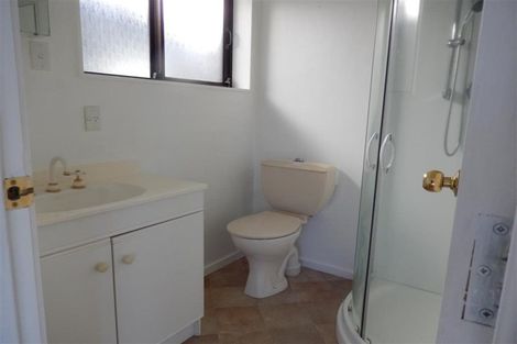 Photo of property in 6a Ropiha Street, Fitzroy, New Plymouth, 4312