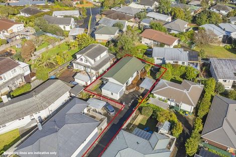 Photo of property in 2/16 James Street, Bayview, Auckland, 0629