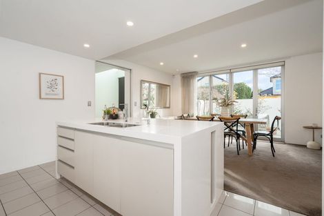 Photo of property in 14 Stirling Street, Merivale, Christchurch, 8014