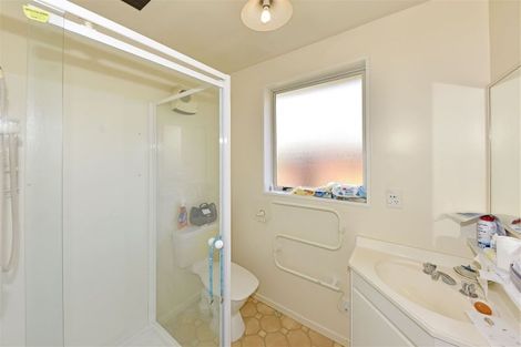 Photo of property in 22 Newnham Terrace, Upper Riccarton, Christchurch, 8041