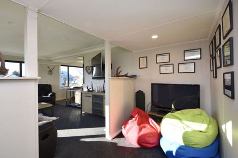 Photo of property in 33 Eton Street, Otautau, 9610