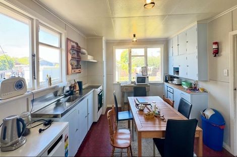 Photo of property in 116 Limbrick Street, Terrace End, Palmerston North, 4410