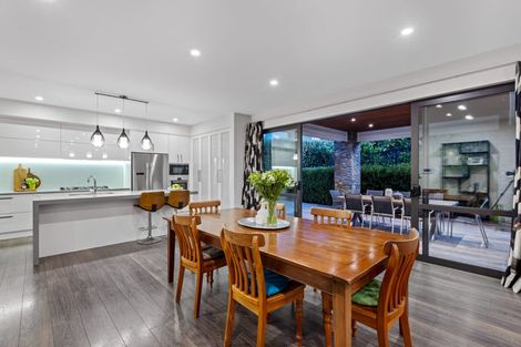 Photo of property in 15 Javelin Close, Gulf Harbour, Whangaparaoa, 0930