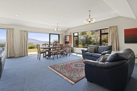 Photo of property in 67 Surrey Heights, Waihola, Outram, 9073