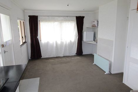 Photo of property in 232 Birkdale Road, Birkdale, Auckland, 0626