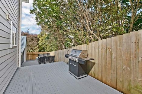 Photo of property in 1/62 Centorian Drive, Windsor Park, Auckland, 0632