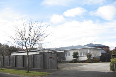 Photo of property in 60 Southsea Crescent, Silverdale, Hamilton, 3216