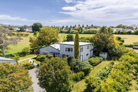 Photo of property in 36 Kaiapo Road, Camberley, Hastings, 4120