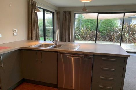 Photo of property in 32 Ash Avenue, Albert Town, Wanaka, 9305