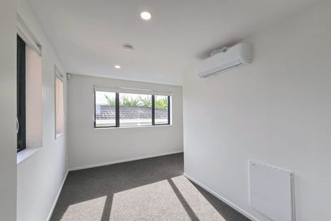 Photo of property in 7c Gulf Crest, Bucklands Beach, Auckland, 2012