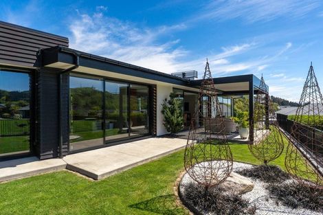 Photo of property in 1 Appletree Way, Stoke, Nelson, 7011