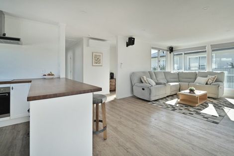 Photo of property in 45 Elliott Crescent, Havelock North, 4130