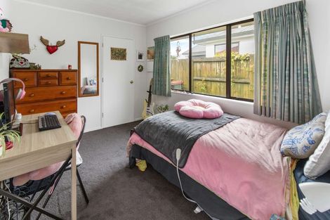 Photo of property in 15 Elmslie Place, Owhata, Rotorua, 3010