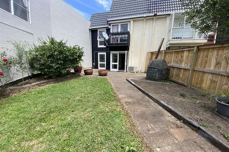 Photo of property in 14/1 Shore Road, Remuera, Auckland, 1050