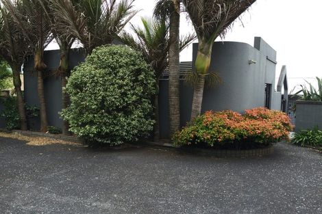 Photo of property in 109a Mokoia Road, Birkenhead, Auckland, 0626