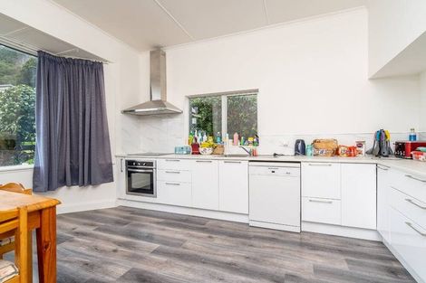 Photo of property in 12 Dickson Street, Macandrew Bay, Dunedin, 9014