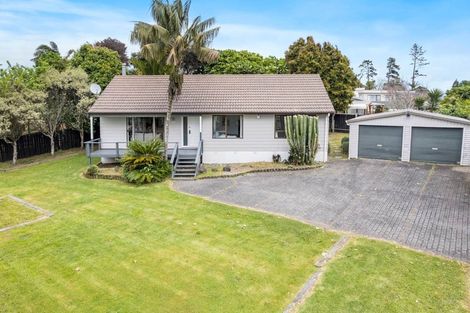 Photo of property in 24 Pinehurst Place, Wattle Downs, Auckland, 2103
