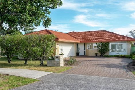 Photo of property in 167 Kilkenny Drive, East Tamaki Heights, Auckland, 2016