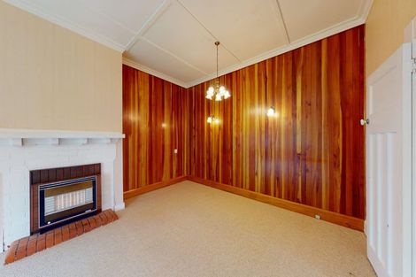 Photo of property in 28 Peakes Road, Saint Johns Hill, Whanganui, 4501