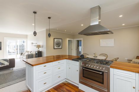 Photo of property in 63 James Line, Kelvin Grove, Palmerston North, 4414