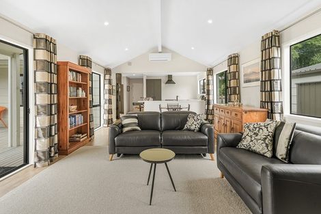 Photo of property in 49 Garland Drive, St Andrews, Hamilton, 3200