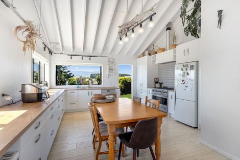 Photo of property in 14 Koromiko Street, Otaki Beach, Otaki, 5512