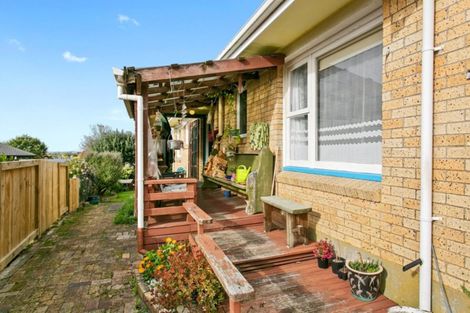 Photo of property in 25 Young Street, Morrinsville, 3300