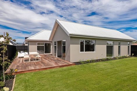 Photo of property in 22 Guinea Drive, Prebbleton, 7676