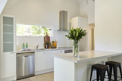 Photo of property in 36 Greers Road, Burnside, Christchurch, 8041