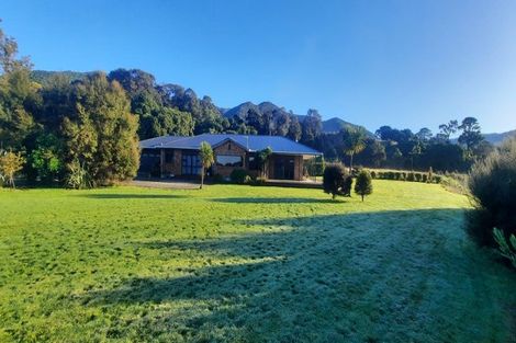 Photo of property in 471 Underhill Road, Tauwharenikau, Featherston, 5773