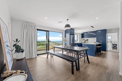 Photo of property in 4 Ti Tree Lane, Stanmore Bay, Whangaparaoa, 0932