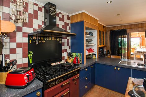 Photo of property in 52 Arthur Street, Tokomaru Bay, 4079