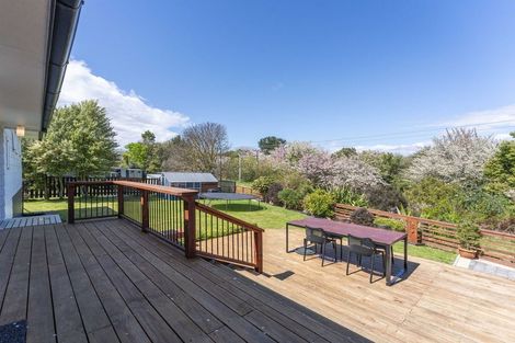Photo of property in 14 Kempton Place, Richmond Heights, Taupo, 3330