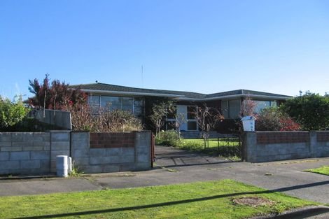 Photo of property in 4 Browning Place, Roslyn, Palmerston North, 4414