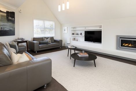 Photo of property in 13 Compass Way, Half Moon Bay, Auckland, 2012
