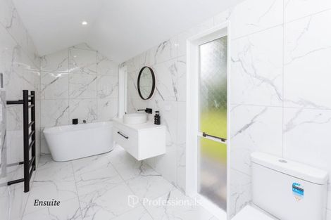 Photo of property in 20 Barton Road, Heretaunga, Upper Hutt, 5018