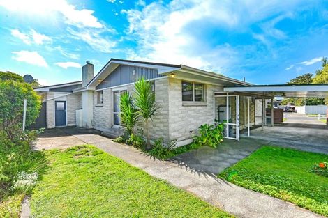 Photo of property in 1 Bale Place, Havelock North, 4130