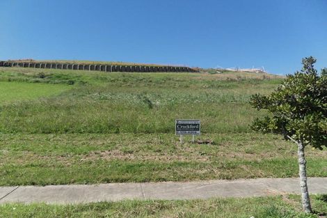 Photo of property in 16 Bob Carter Place, Welcome Bay, Tauranga, 3175