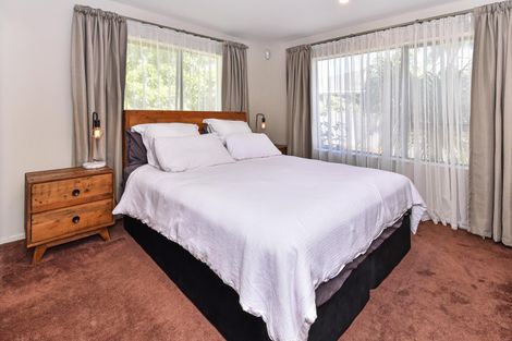 Photo of property in 44 Pinehurst Place, Wattle Downs, Auckland, 2103