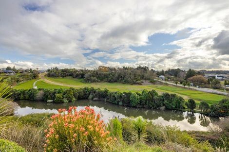 Photo of property in 15 Hyatt Close, Leamington, Cambridge, 3432