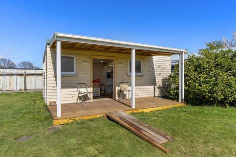Photo of property in 4 Diamond Street, Carterton, 5713
